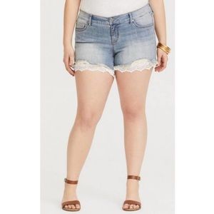 Torrid Crochet Trim Vintage Stretch Skinny Shorts
